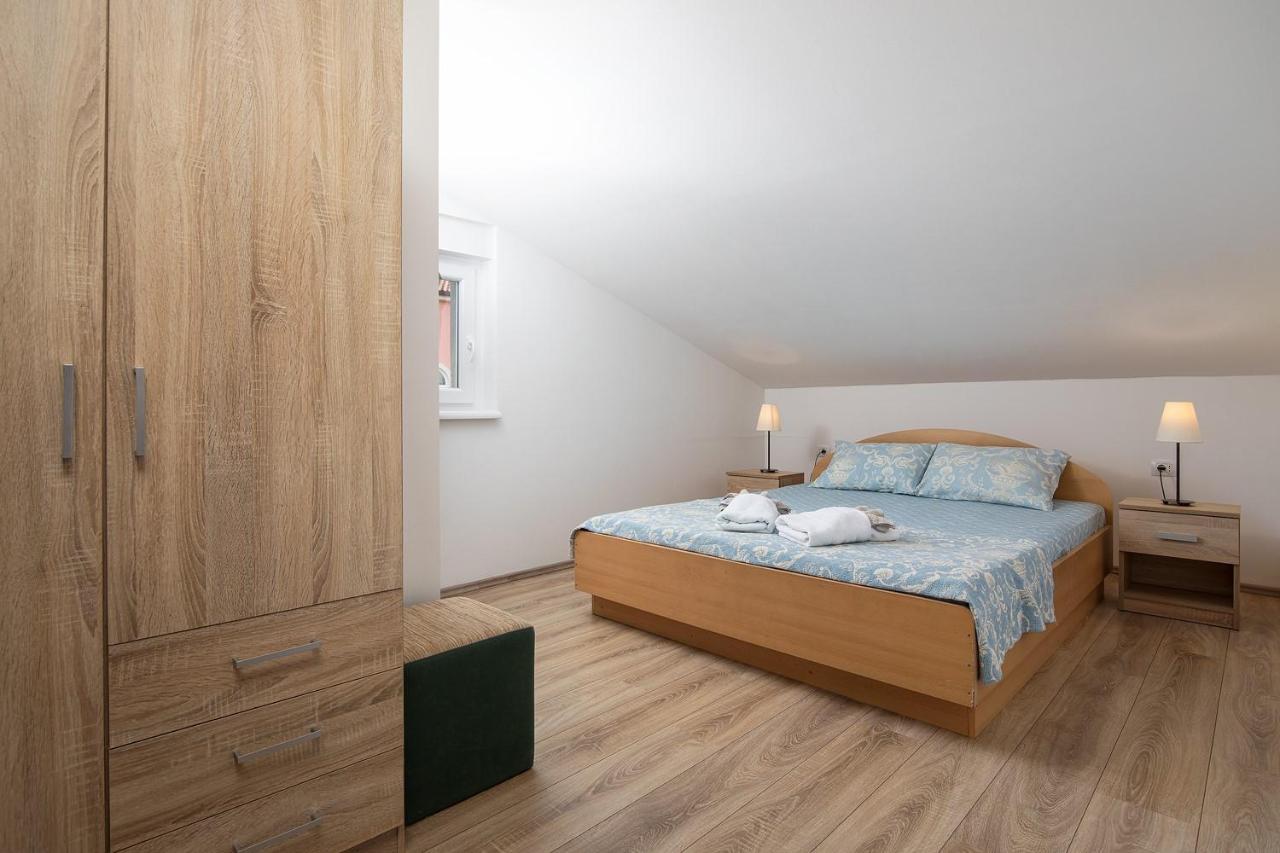 Apartments Jakoplic Medulin Exterior photo